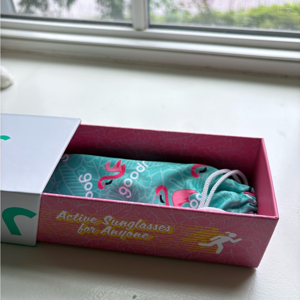 Goodr Sunglasses - Picture 3 of 8